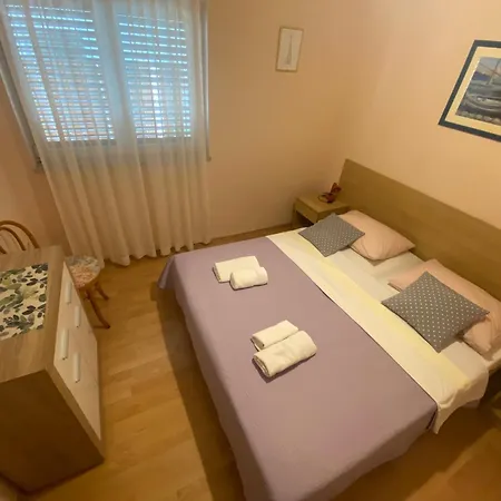 Apartment Escape From Center Makarska