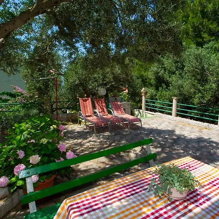 Escape From Center Apartman Makarska