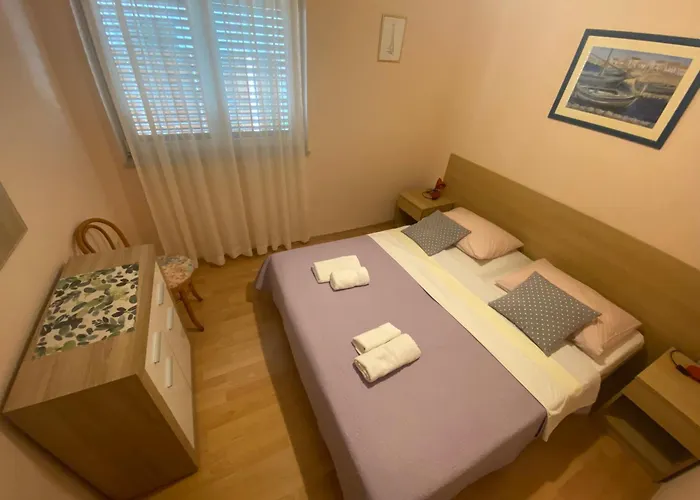 Appartement Escape From Center Makarska